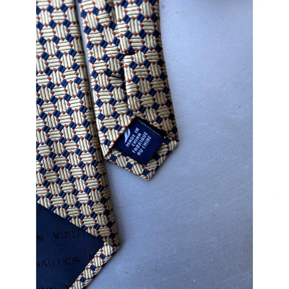 Nautica Mens Silk Tie Gold Navy Blue Burgundy Geometric Diamond Pattern Classic